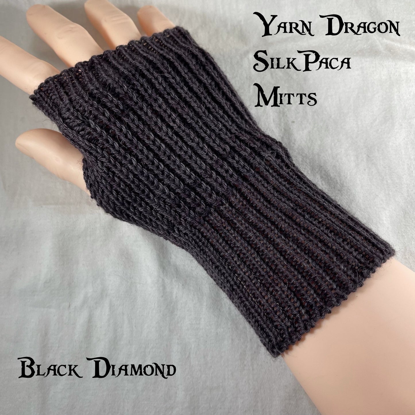 SilkPaca Fingerless Mitts
